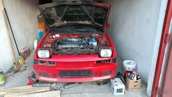 Mazda 323F BG - 4