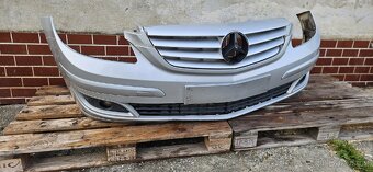 Mercedes B180 2008 přední světla, nárazník, kapota - 4