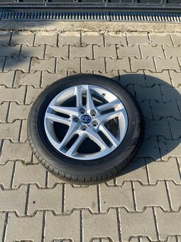 Originální sada kol Toyota CH-R/Corolla - 4
