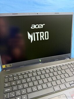 Nový Acer Nitro - herní notebook - 4