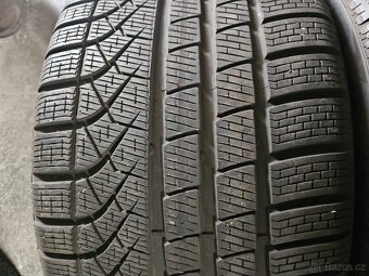 285/40R19 107V XL P Zero Winter MO1 PIRELLI - 4