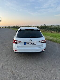 Škoda Superb - 4