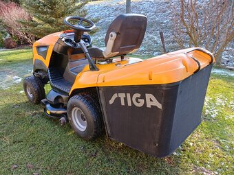Zahradní traktor Stiga Estate  6102 HW - 4