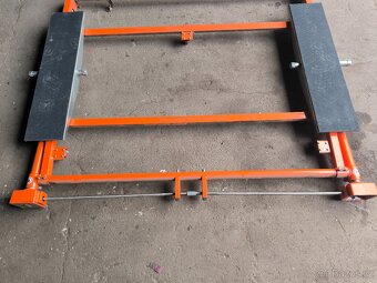 Překlápěcí zvedák AUTOLift3000 - 4