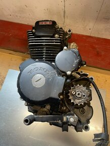 Honda 125ccm motor - 4