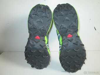 Salomon....39,5 - 4