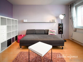Pronájem bytu 2+kk, Výškovská, Slatina, 17000 Kč/měs, 53 m2 - 4