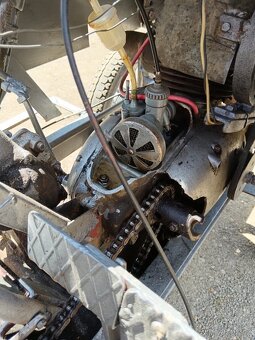 Malotraktor domácí výroby - 4