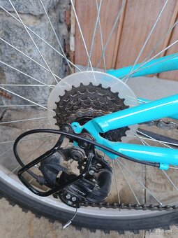 Dětské MTB horské kolo 24 odpružené skoro nove - 4