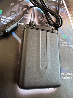 Kenwood TH-F7E – Vynikající stav - 4