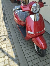skutr 125 - 4