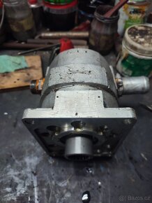 Prodám hydraulické čerpadlo. - 4