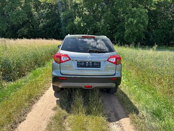 Suzuki Vitara 1,6 i 88 KW 4x4 82000 KM - 4