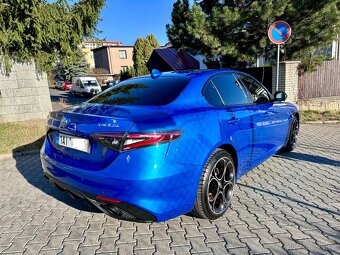 Alfa Romeo Giulia 12/23 Competizione 206kw - 4