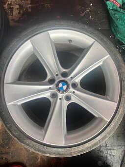 Prodám ALU styl 128 5x120 R18 - 4