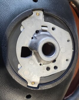Volant BMW E36 Mpaket - 4
