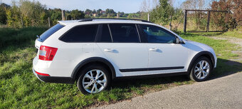 Také na splát.ky Škoda Octavia combi III Scout 2.0TDI 135kW - 4