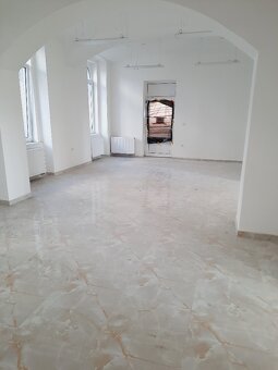 Lovosice-pronájem nebytových prostor 140 a  145 m2, centrum - 4