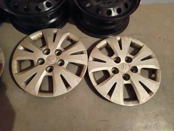 Kola Hyundai Ix20 R15 - 4