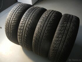 Zimní pneu Nokian 215/65R17 - 4