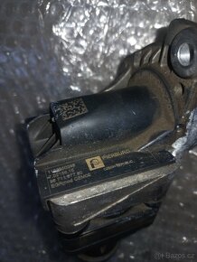 EGR ventil Citroen Berlingo 1.6 HDI 68kW - 4