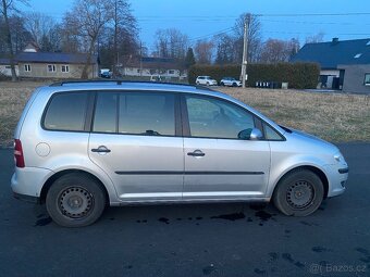 VW Touran 2.0, CNG + benzín, 206tkm, RV 2007, ZLEVNĚNO - 4