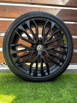 Alu kola 5x112 r20 s pneu (tiguan20) - 4