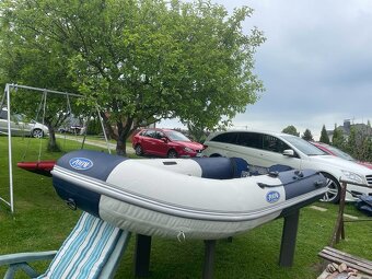 Nafukovací člun ZODIAC ZOOM 310S + motor Suzuki 2,5 - 4