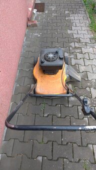 Sekačka s motorem Briggs & Stratton - 4