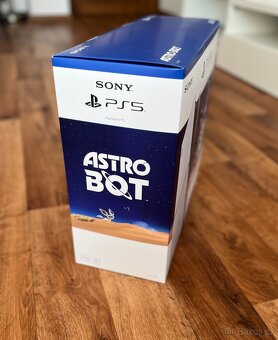 PlayStation 5 (SLIM), 1TB, bílá, Astrobot (NOVÁ) - 4