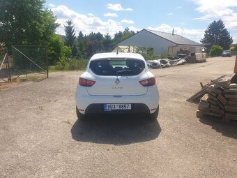 Renault clio 1.2 i - 4