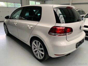 Volkswagen Golf 1,4 TSi Highline r.v. 2009 ZADÁNO - 4