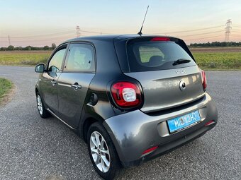 Smart Forfour 1.0i 52kw Klima Alu Navi Model 2015 - 4