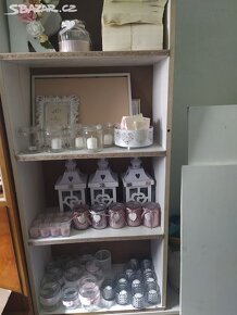 Svatební dekorace vázy svícny polštáře deky lucerny - 4