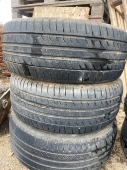 Michelin 215/50 R17 - 4