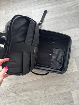 XD Design Bobby Edge 16", černý batoh na notebook - 4