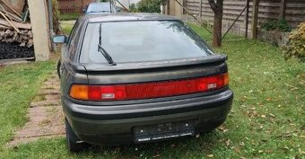 Mazda 323F BG - 4