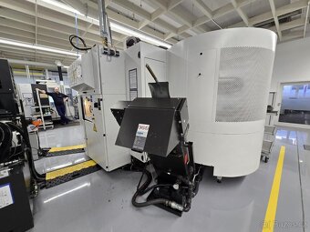 CNC obráběcí centrum MICRON - 4