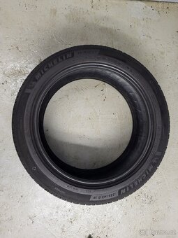 2x 235/45R18 Michelin Letní - 4