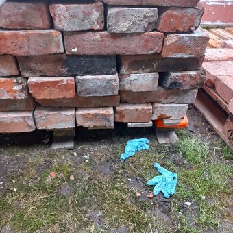 Cihly za odvoz. - 4