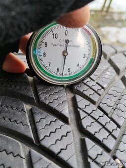 225/55/18 zimni pneu PIRELLI a BRIDGESTONE 225/55 R18 - 4