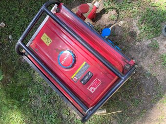Honda ECMT 7000 - 4