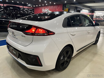 Hyundai IONIQ Ultimate HYBRID 1.6 HEV 105t.km, 2017 - 4