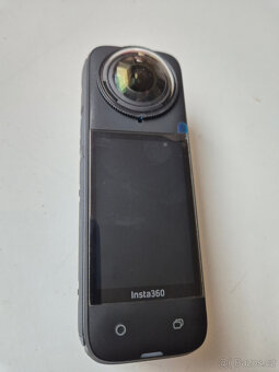 Kamera Insta360 X4 - 4