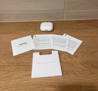 Airpods 4 + záruka - 4