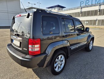 JEEP CHEROKEE 2.8 CRD 147KW 1MAJITEL ROK 2011 LIMITED VÝHŘEV - 4