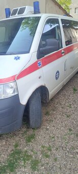 VW Transportér T5 sanitka - 4