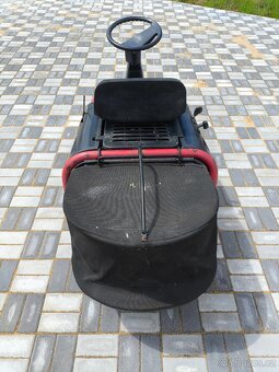 Zahradní rider MTD spolehlivý jednoduchý - 4