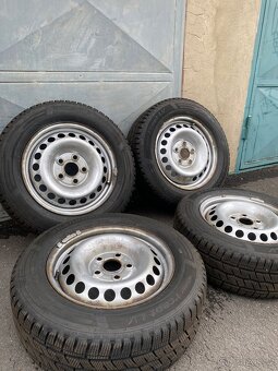 Zimni sada 5x120 VW T5 T6 205/65/16C - 4