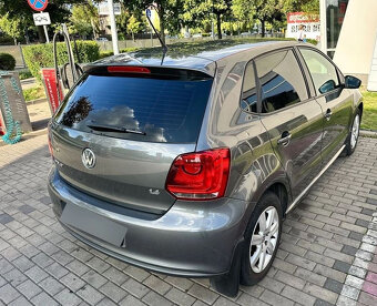 Volkswagen Polo 1.4 16V Highline DSG - 4